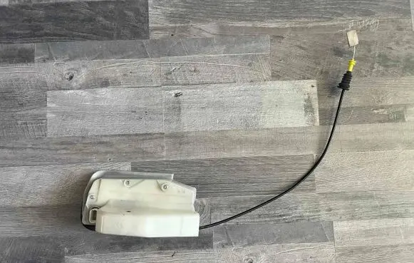Tesla Model 3 Steering wheel 106897000L AP119206A03229