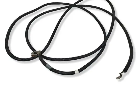 Positive cable (battery)
