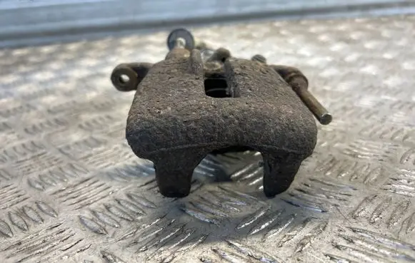 Audi A6 S6 C6 4F Rear brake caliper