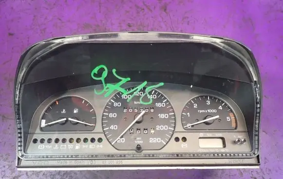 Seat Toledo II (1M) Speedometer (instrument cluster) 