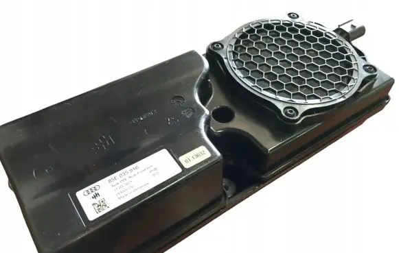 Audi A3 S3 8V Subwoofer speaker 85E035916