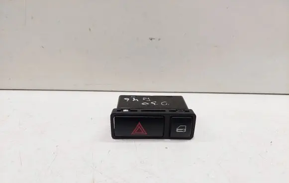 BMW 3 E46 Hazard light switch 61318368920 83689920