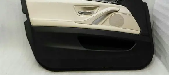 BMW 5 F10 F11 Front door card panel trim 7273351