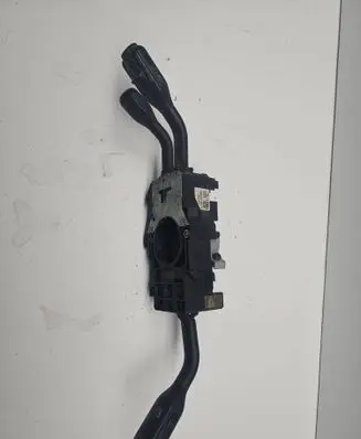 Audi A8 S8 D2 4D Wiper turn signal indicator stalk/switch 4D0953513P 202910