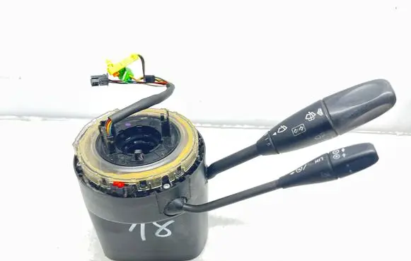 Mercedes-Benz E W211 Wiper turn signal indicator stalk/switch A1715406445