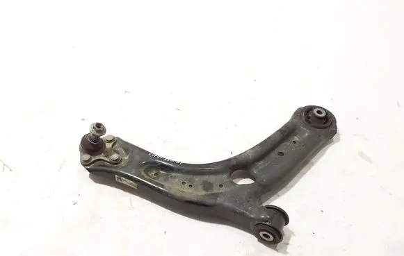 Cupra Formentor Front lower control arm/wishbone 3Q0407152P