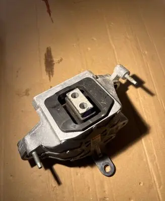 Hyundai Tucson IV NX4 Engine mount bracket 2182N9500