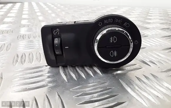 Opel Insignia A Light switch 22901655