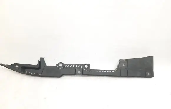 Volvo S90, V90 Fender end trim 31688630
