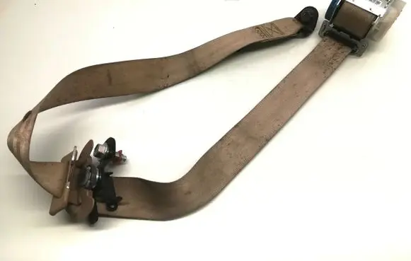 KIA Sorento Rear seatbelt 89810-2P020 89820-2P020