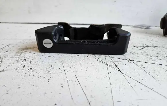 Volkswagen Transporter - Caravelle T4 Sliding door exterior handle 701843730B