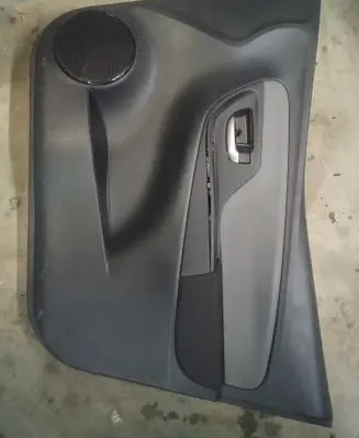 Toyota Yaris Front door card panel trim