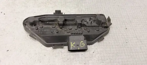 Volkswagen Transporter - Caravelle T5 Tail light bulb cover holder 7H5945257A 15799501