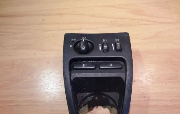 Volvo XC90 Light switch