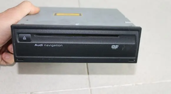 Navigation unit CD/DVD player