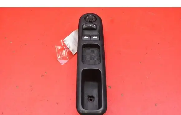 Peugeot 3008 I Electric window control switch 96650619ZD