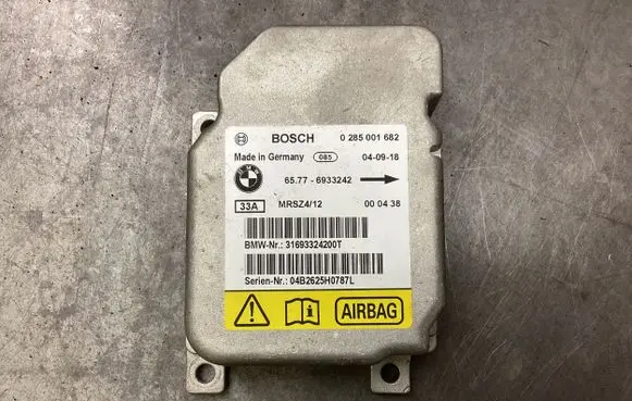 Mini One - Cooper R50 - 53 Airbag control unit/module 31693324200T 0285001682 6933242