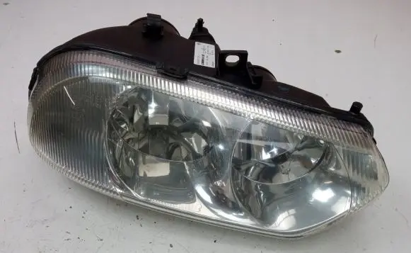 Alfa Romeo 156 Headlight/headlamp