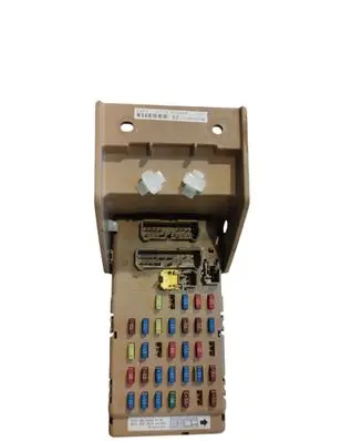 Subaru Forester SH Fuse module 82201FG010