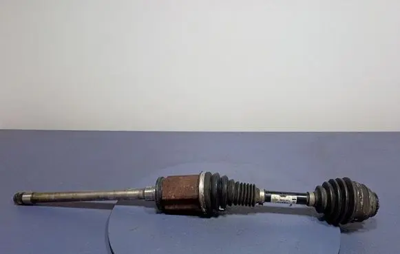 BMW X1 E84 Front driveshaft 7591682