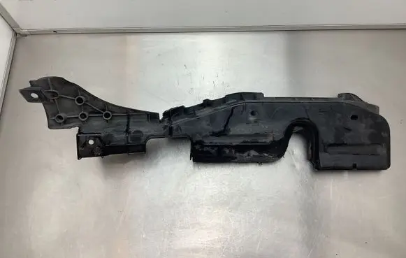Lexus RX 330 - 350 - 400H Intercooler air guide/duct channel 5329348040