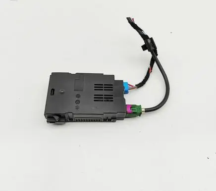 Volkswagen T-Cross USB socket connector 2G6035700