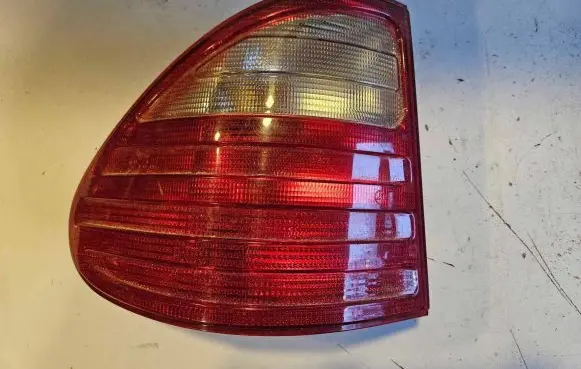 Mercedes-Benz E W210 Rear/tail lights A2108204764