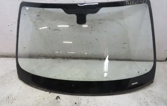 BMW X1 E84 Front windscreen/windshield window 