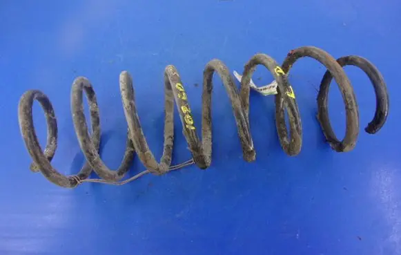 Volvo S70 V70 V70 XC Front coil spring