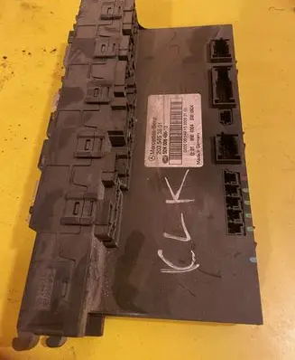 Mercedes-Benz E W211 Comfort/convenience module 2035453801