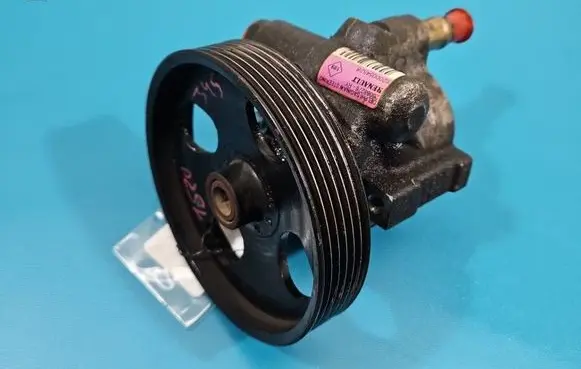 Renault Laguna II Power steering pump 8200054528 IMPRK1520345