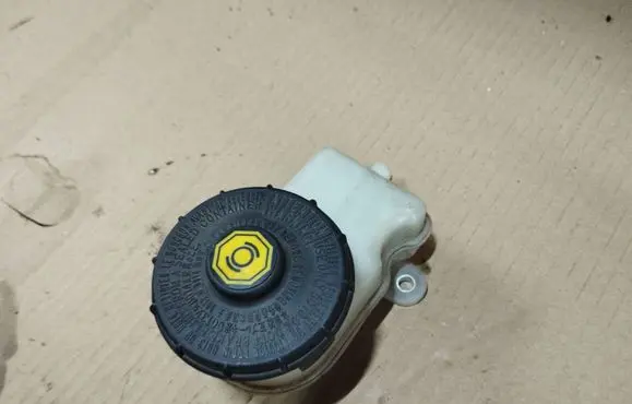Honda Civic Power steering fluid tank/reservoir