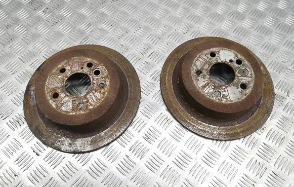 Toyota RAV 4 (XA20) Rear brake disc