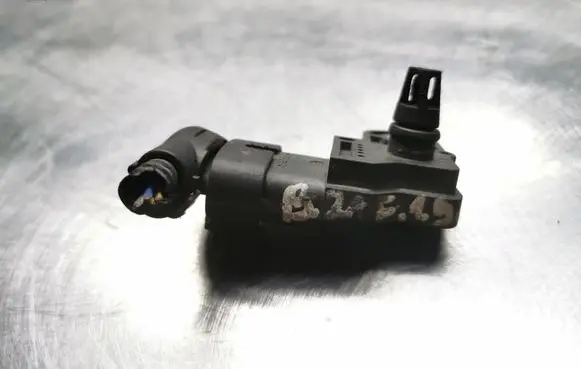 Opel Zafira B Air pressure sensor 0281002437