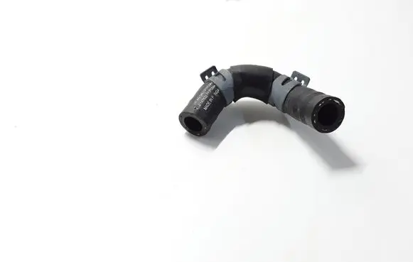 Audi A6 S6 C7 4G Engine coolant pipe/hose 04L121058AA
