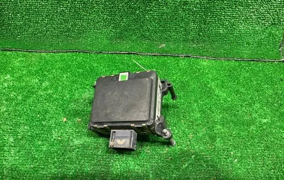 Volkswagen Golf VII Distronic sensor radar 5Q0907561K