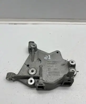 Renault Zoe A/C compressor mount bracket 296A68579R