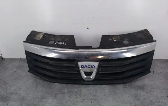 Dacia Sandero Front grill 82007351042003672B