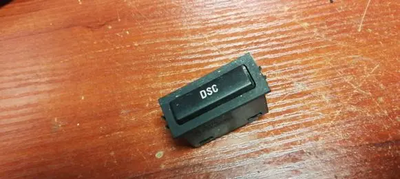 Traction control (ASR) switch