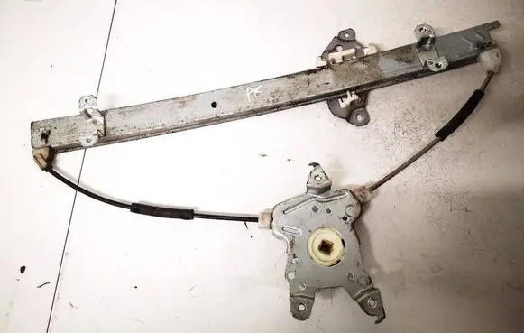 Nissan X-Trail T30 Sliding door window regulator with motor