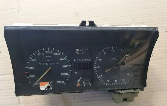 Volkswagen Golf II Speedometer (instrument cluster) 191919033ME