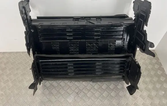 Peugeot 3008 II Radiator set 