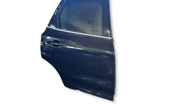 Volvo XC60 Rear door 