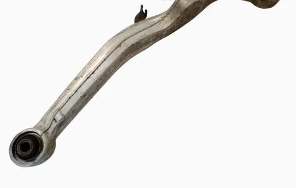 Nissan Qashqai Rear control arm LEWY