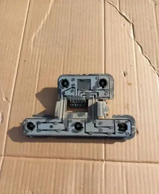 Opel Tigra A Tail light bulb cover holder