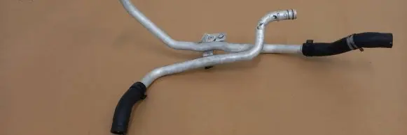 Land Rover Range Rover Sport L320 Engine coolant pipe/hose AH2218C553AD