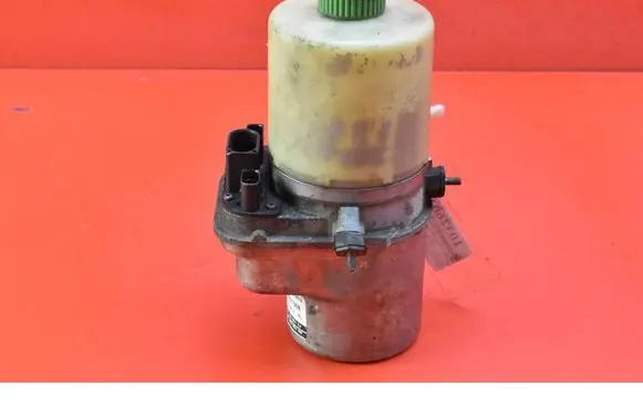 Skoda Roomster (5J) Power steering pump 6R0423156B