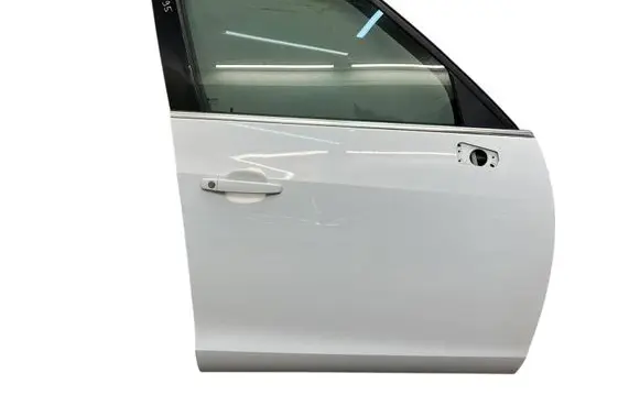 Opel Zafira C Front door 