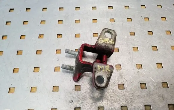 Mitsubishi ASX Rear door upper hinge