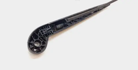 Volvo XC70 Rear wiper blade 30663892